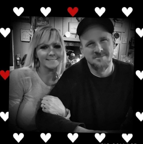 Meet your Posher, Mandy B. The One & Only!πβ£ - Picture 2 of 4